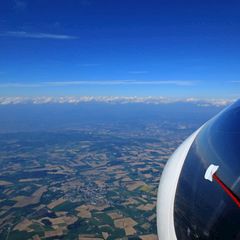 Flugwegposition um 13:57:28: Aufgenommen in der Nähe von Gemeinde Kirnberg an der Mank, Österreich in 2451 Meter